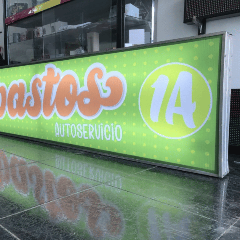 Letrero: Caja de Luz Rectangular