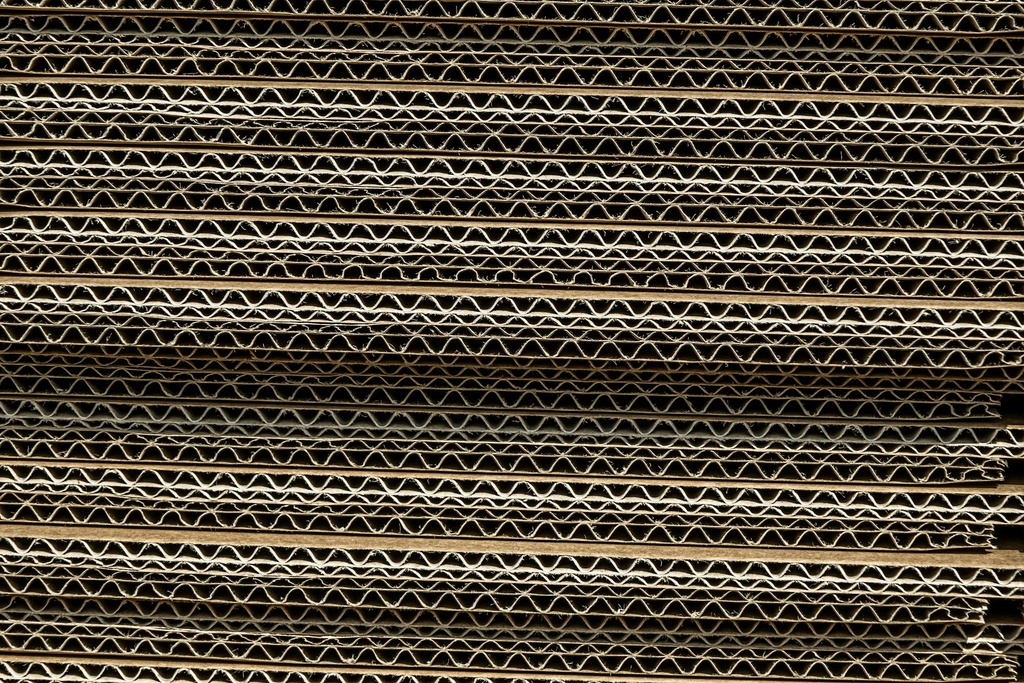 unsplash_7Z1pgI77BoE_carton.jpg